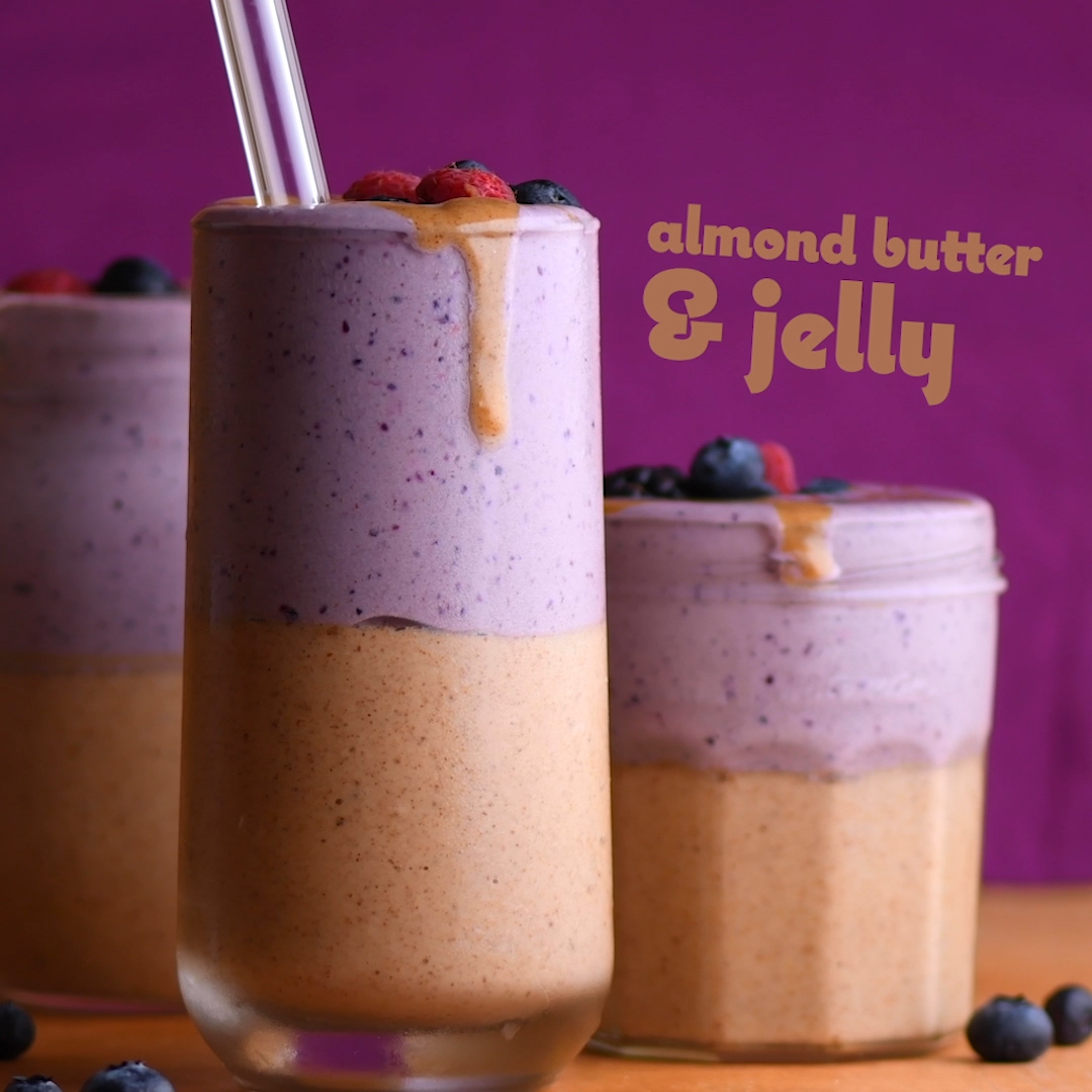 almond butter and jelly smoothie So Yummy